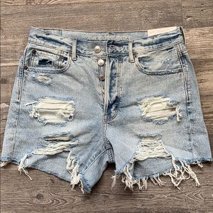 90s Boyfriend Mid-Length Shorts